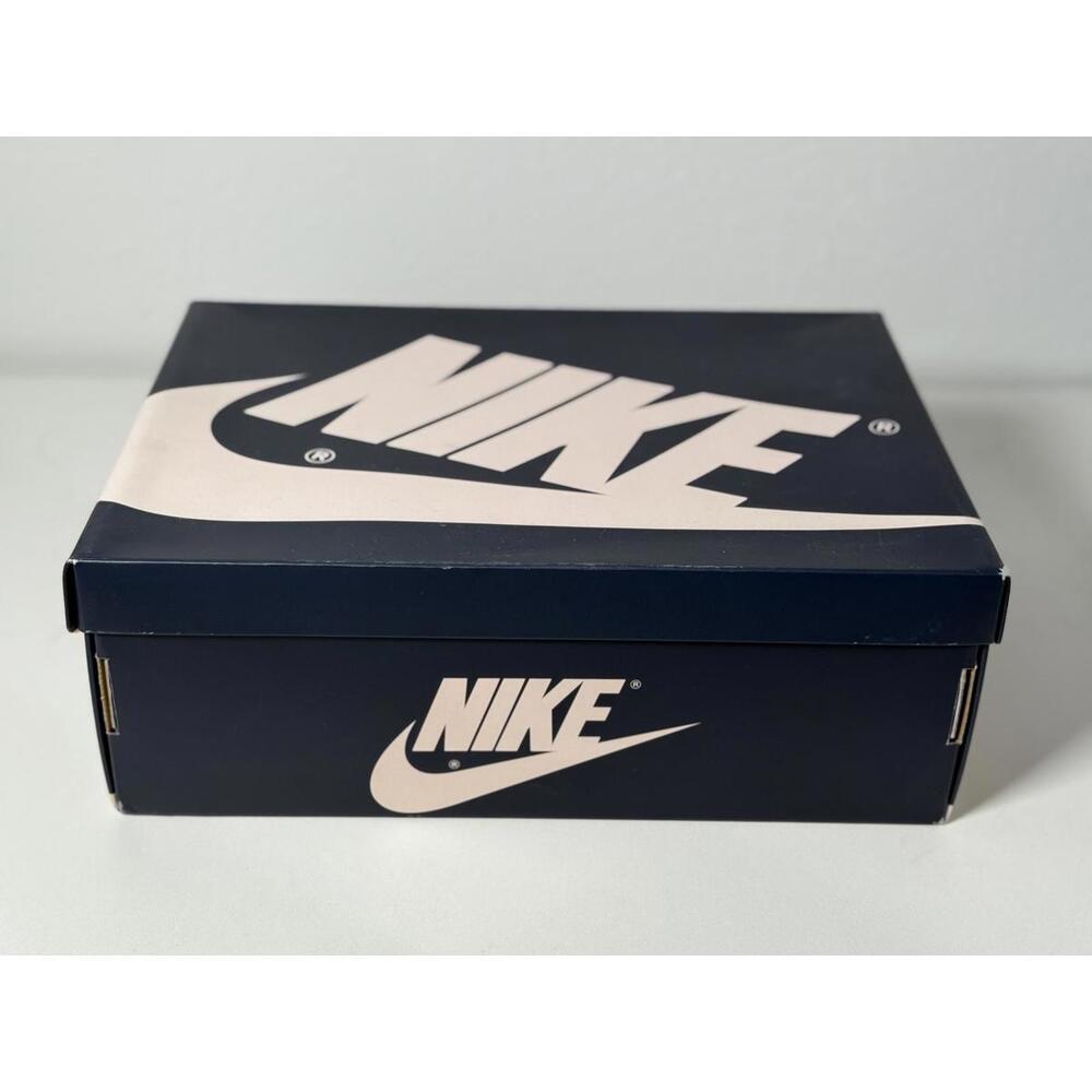 Nike Air Jordan 1 Retro High OG “Atmosphere Bubblegum” | W 9 | Used - Picture 8 of 9